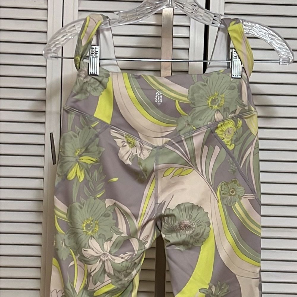 Free People Movement Wave Crush Set - Picture 12 of 12